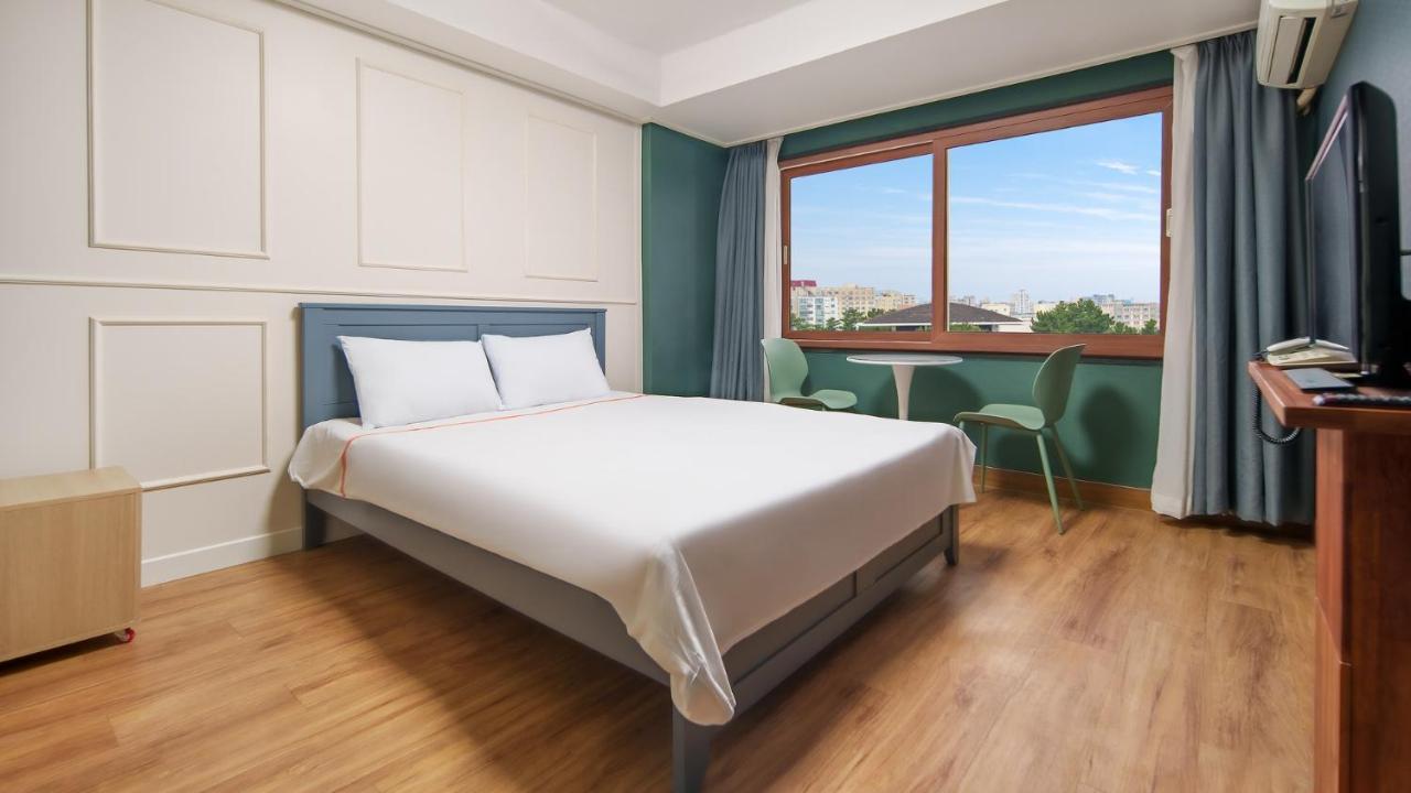 Hiker Hotel Jeju Exterior photo